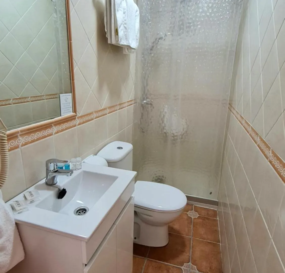 Hostal Canalejas Cadiz 0*,  Spain
