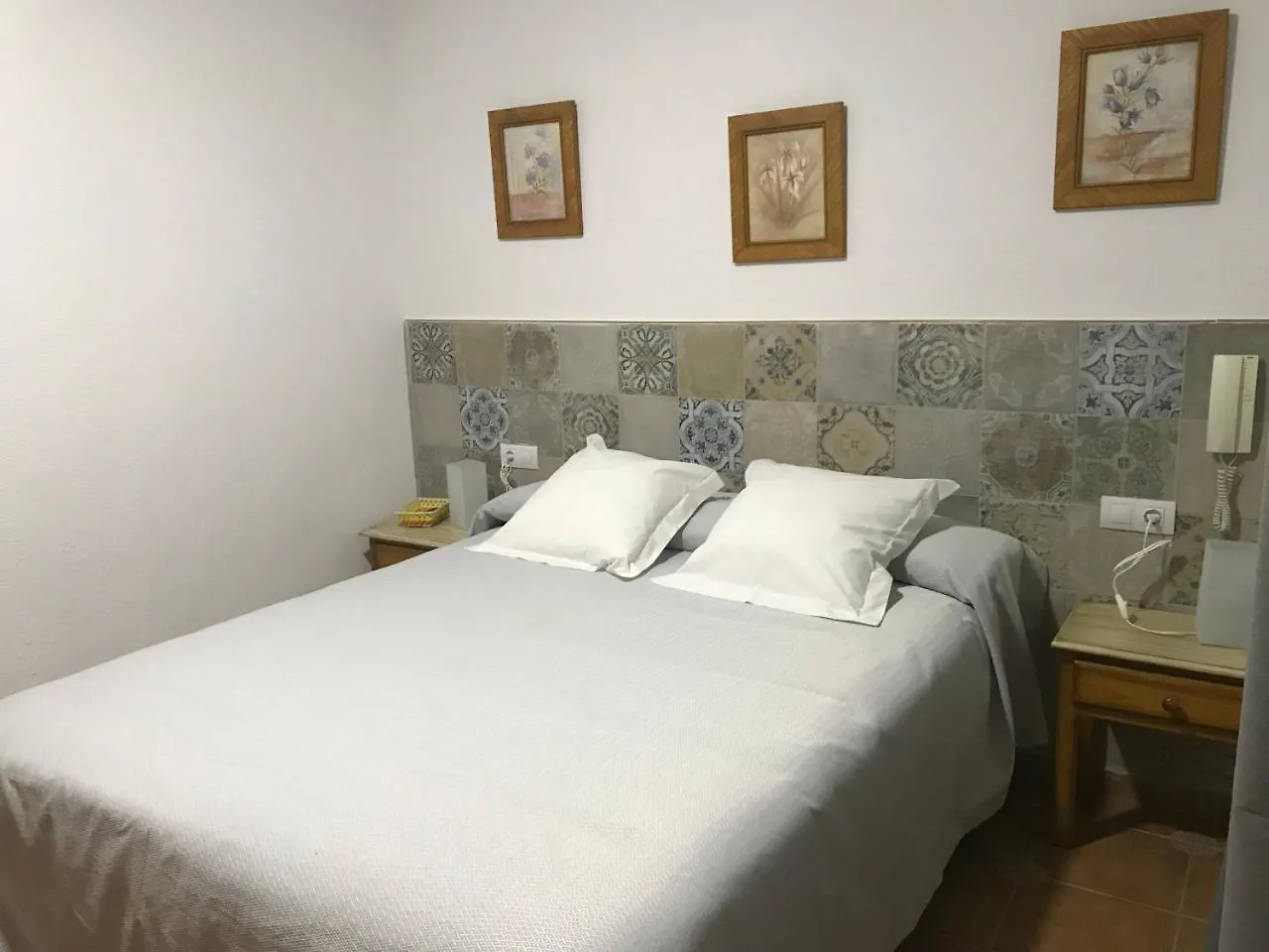 Hostal Canalejas Cádiz Hotell